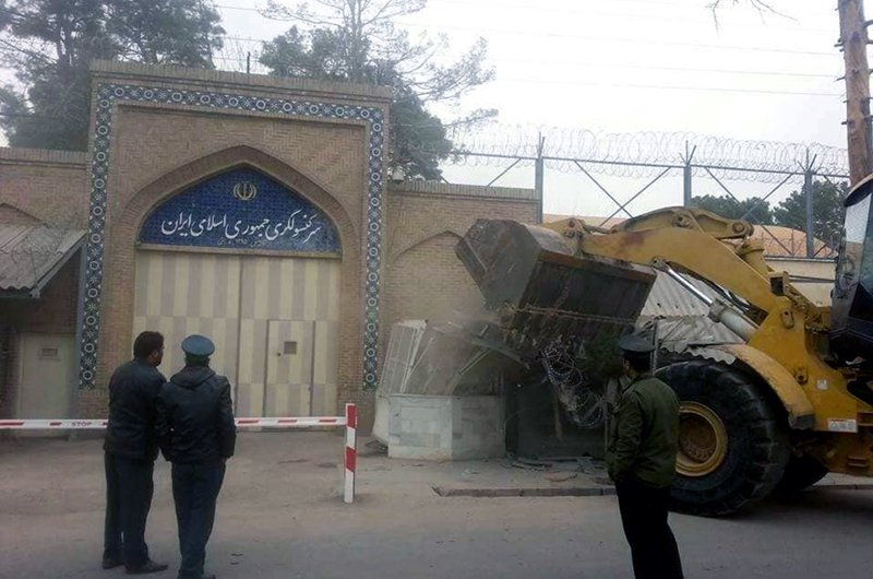 ایران در ازای عقب‌نشینی دیوار کنسولگری‌اش در هرات، در دارالامان زمین می‌گیرد