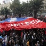 همزمان با افزایش تظاهرات، شیلی از میزبانی اجلاس اوپک کناره‌گیری کرد