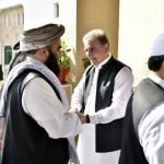 هیئت پیکارجویان طالب با وزیر خارجه پاکستان پیرامون صلح گفت‌وگو کرد