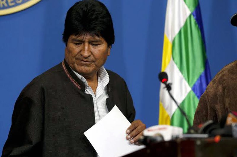 همزمان با تردید در انتخابات بولیوی،‌ مورالس خواستاری رای‌دهی دوباره شد
