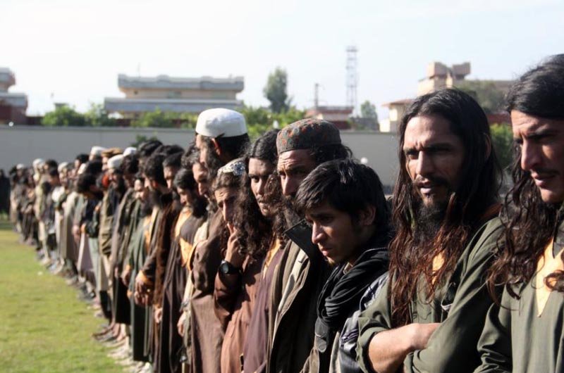 ۶۰ جنگجوی داعش تسلیم نیروهای امنیتی ننگرهار شدند