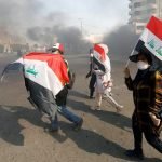 معترضان خشمگین عراقی به کنسولگری ایران در کربلا حمله کردند