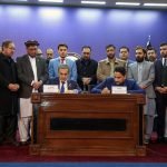 وزارت ترانسپورت سه میلیارد افغانی با شرکت‌های خصوصی قرارداد بست