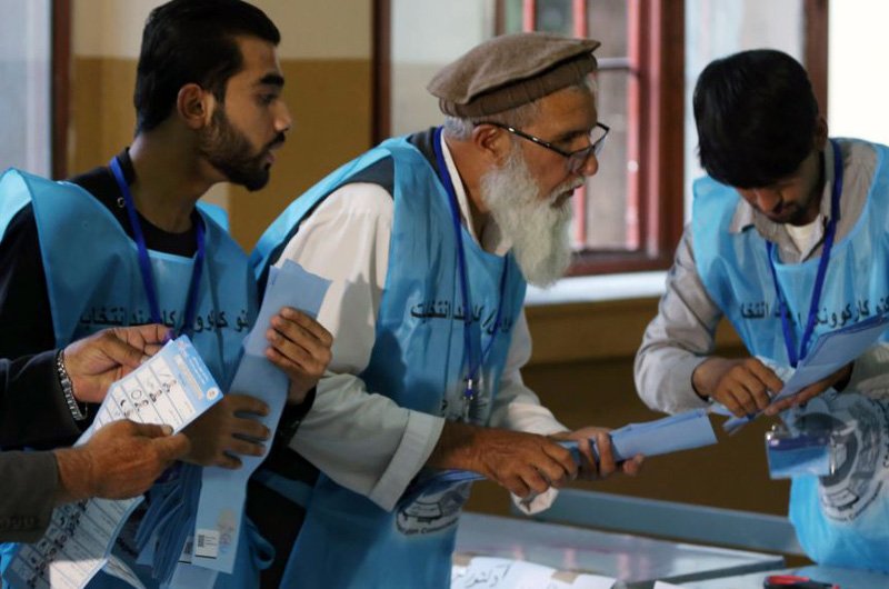 نماینده غیرنظامی ناتو در افغانستان: اعلام نتیجه انتخابات حیاتی است
